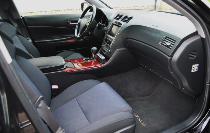 Lexus GS cena 28900 przebieg: 259000, rok produkcji 2005 z Osieczna małe 232